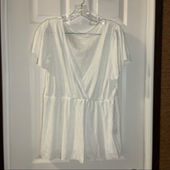 SHEIN Tops - SheIn Curve White Eyelet V Neck Short Sleeve Blouse 0XL